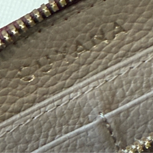 Cuyana Burgundy Leather Wallet with Gold Zipper - Picture 3 of 10